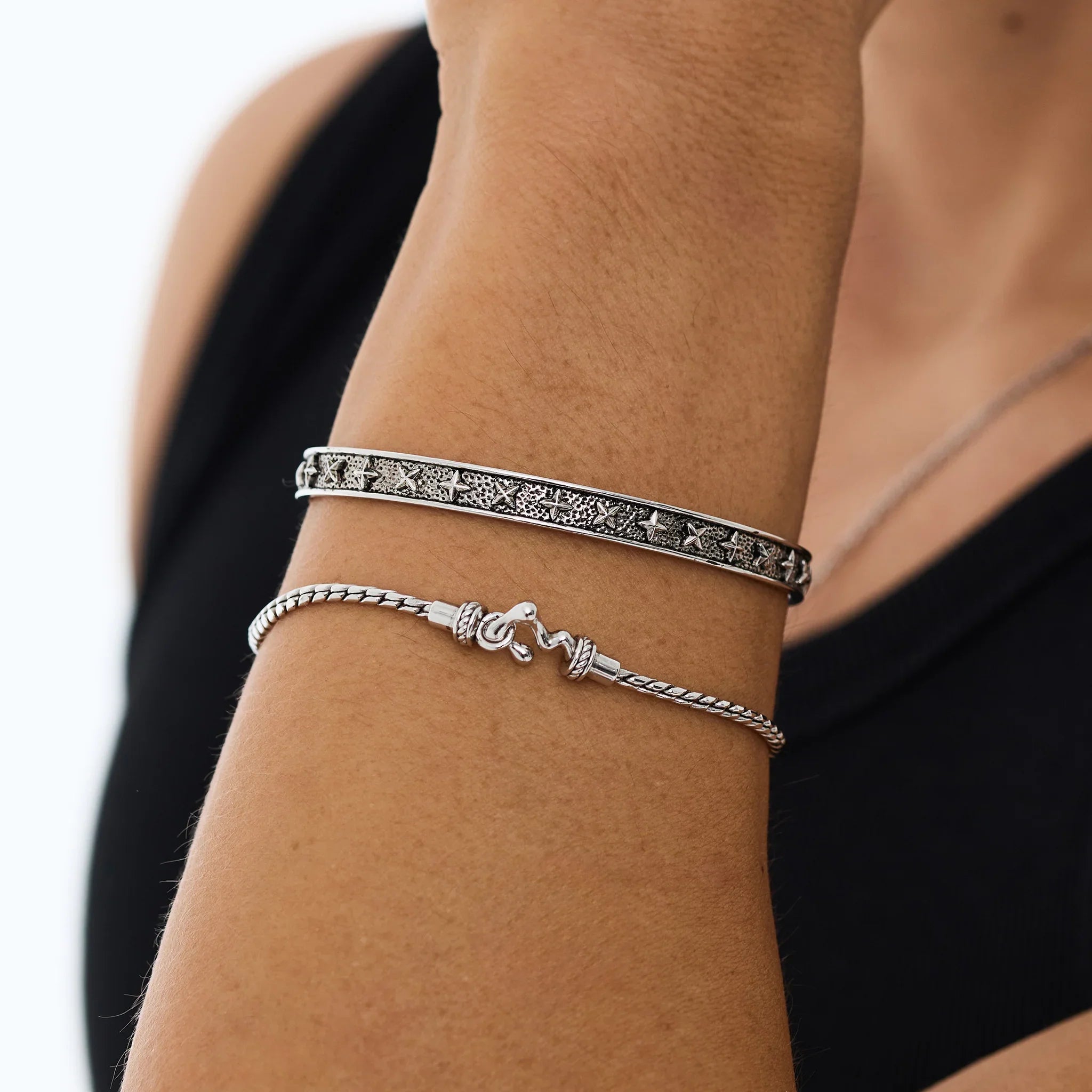 MSGRN T.Shawn Bangle Rhodium plated 925 Silver-2