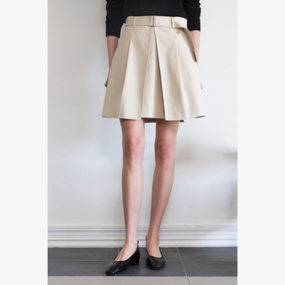 BELTED PLEATED SKIRT