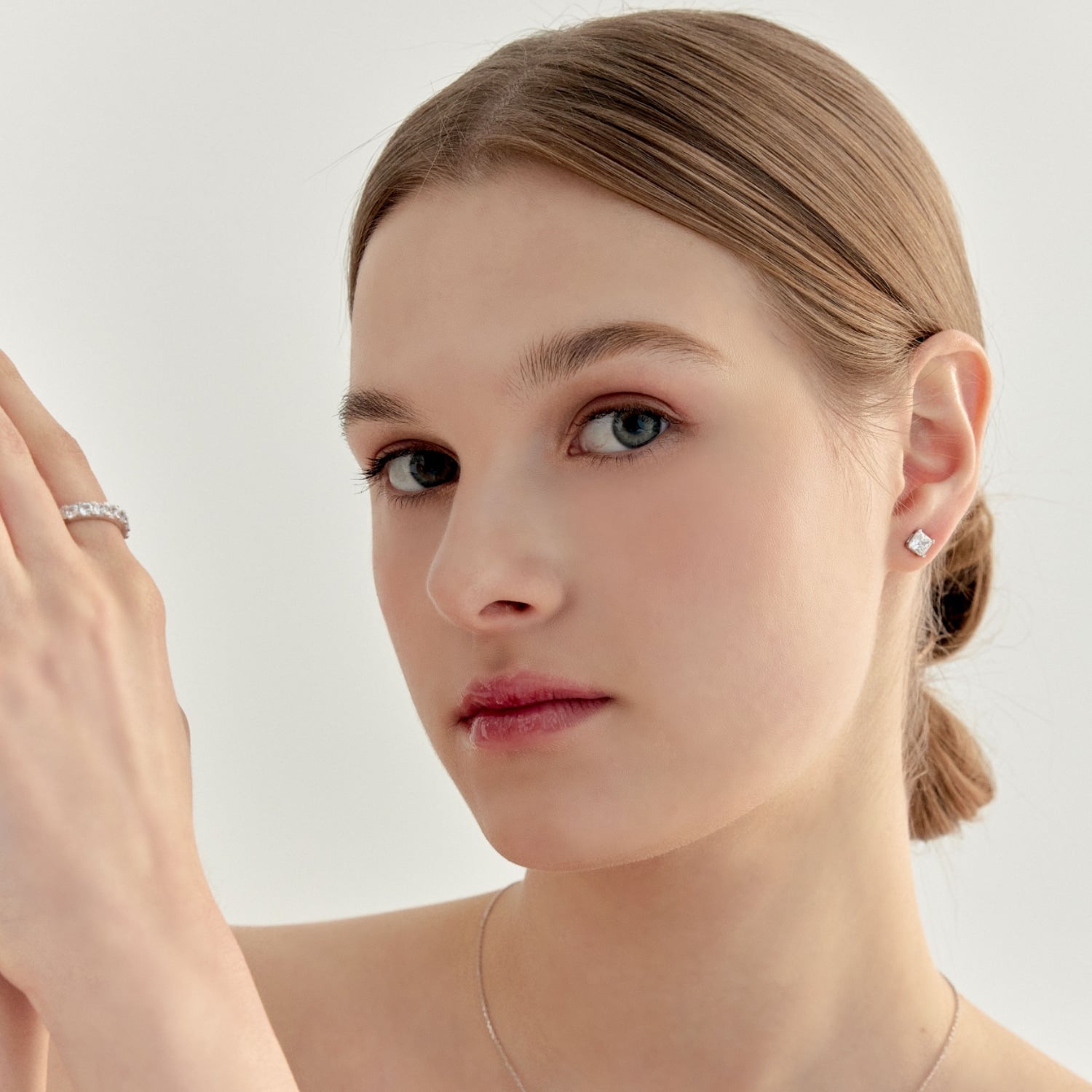 MSGRN Radiant Stud Earrings Rhodium plated 925 Silver-5