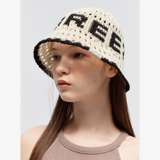 LOGO POINT CROCHET BUCKET HAT