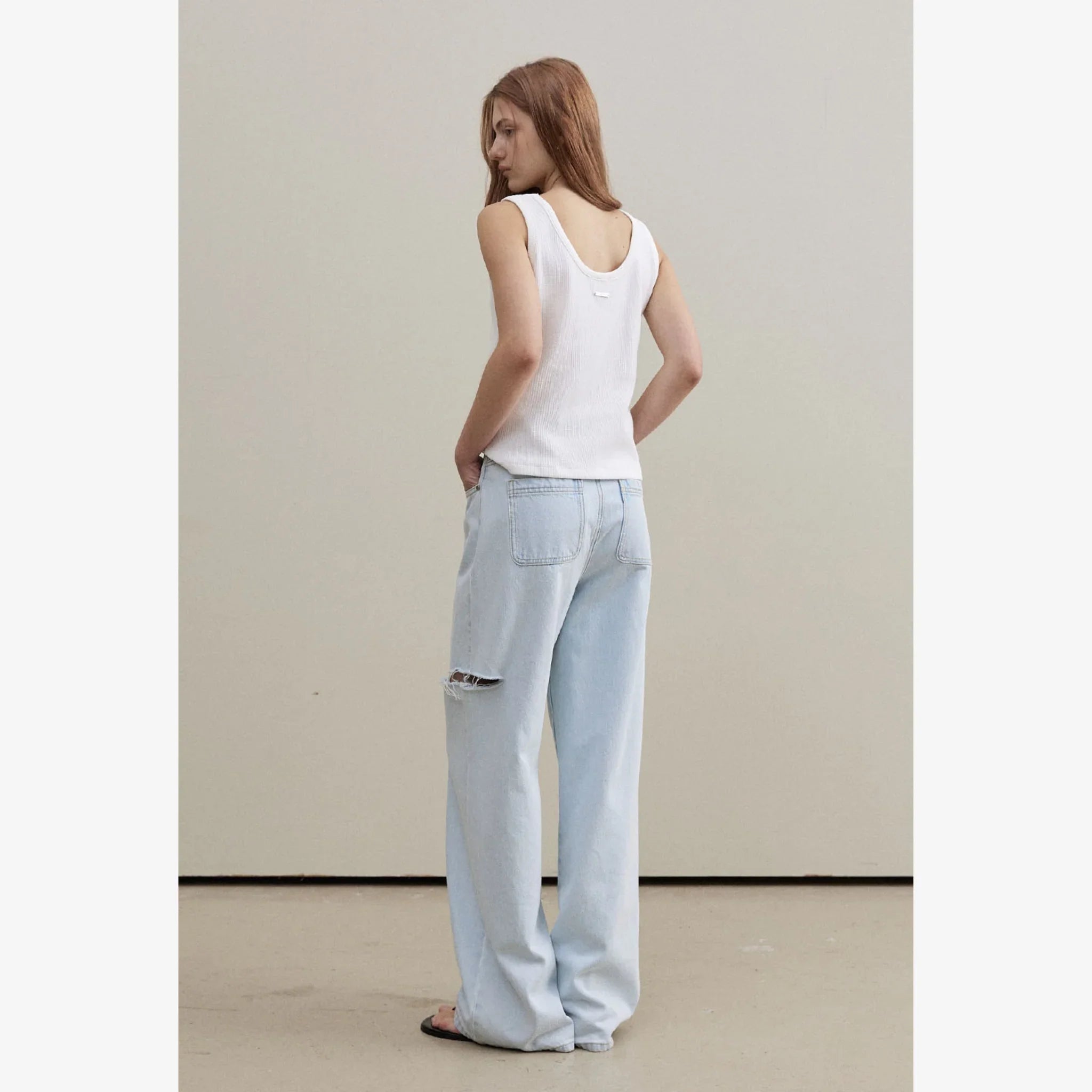 ARTID LEG SLIT WIDE DENIM PANTS-4