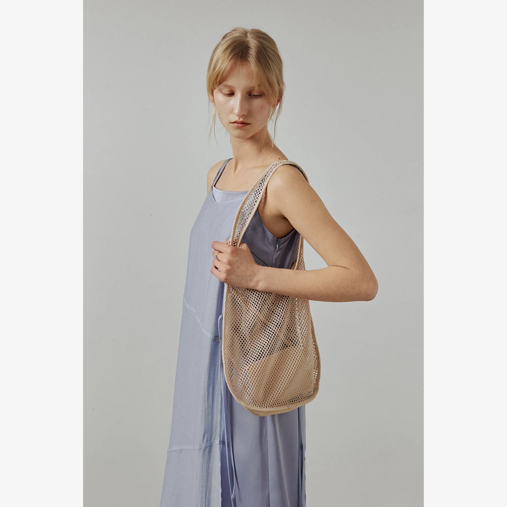 ARTID MESH TOTE BAG-4