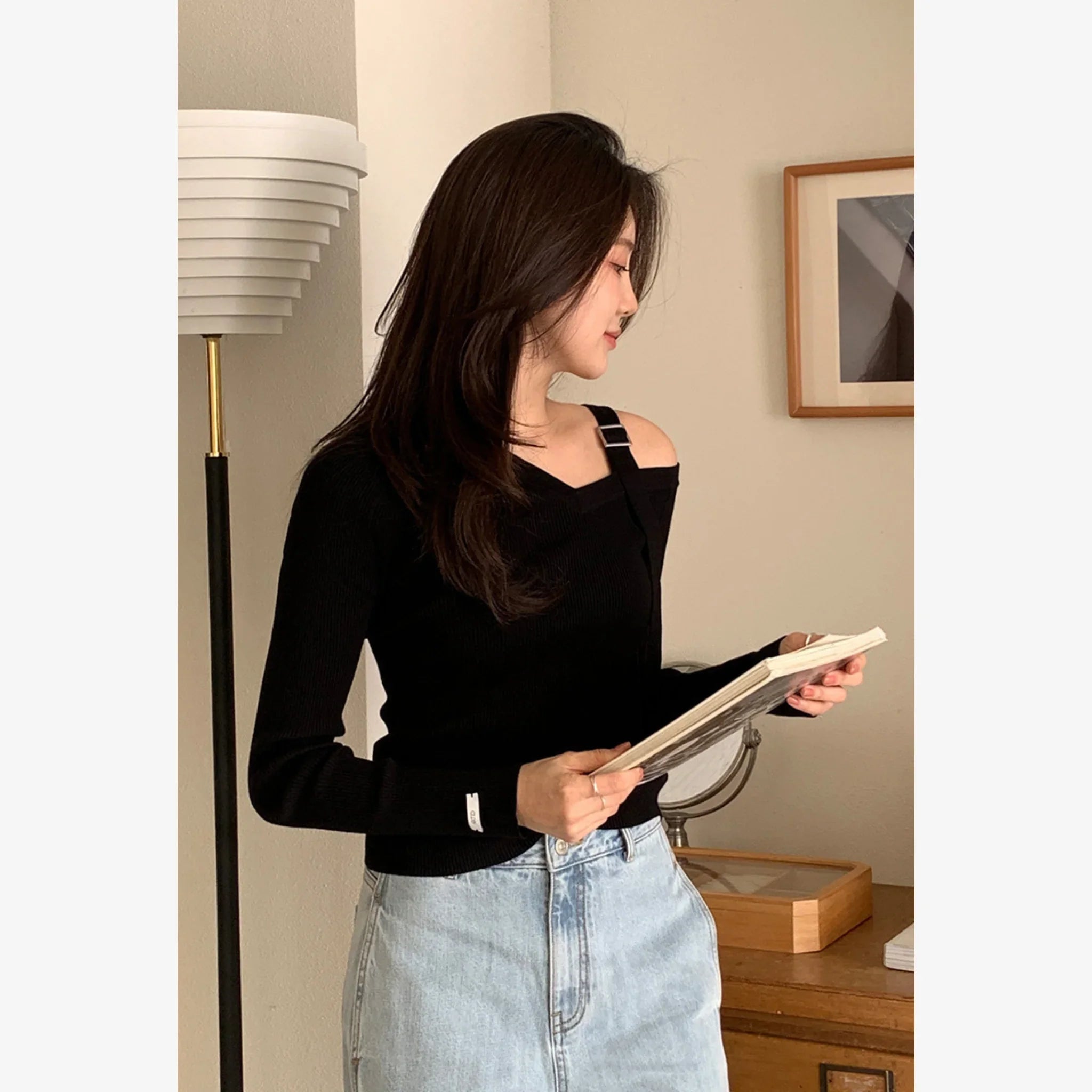 ARTID OFF-SHOULDER STRAP POINT KNIT-10
