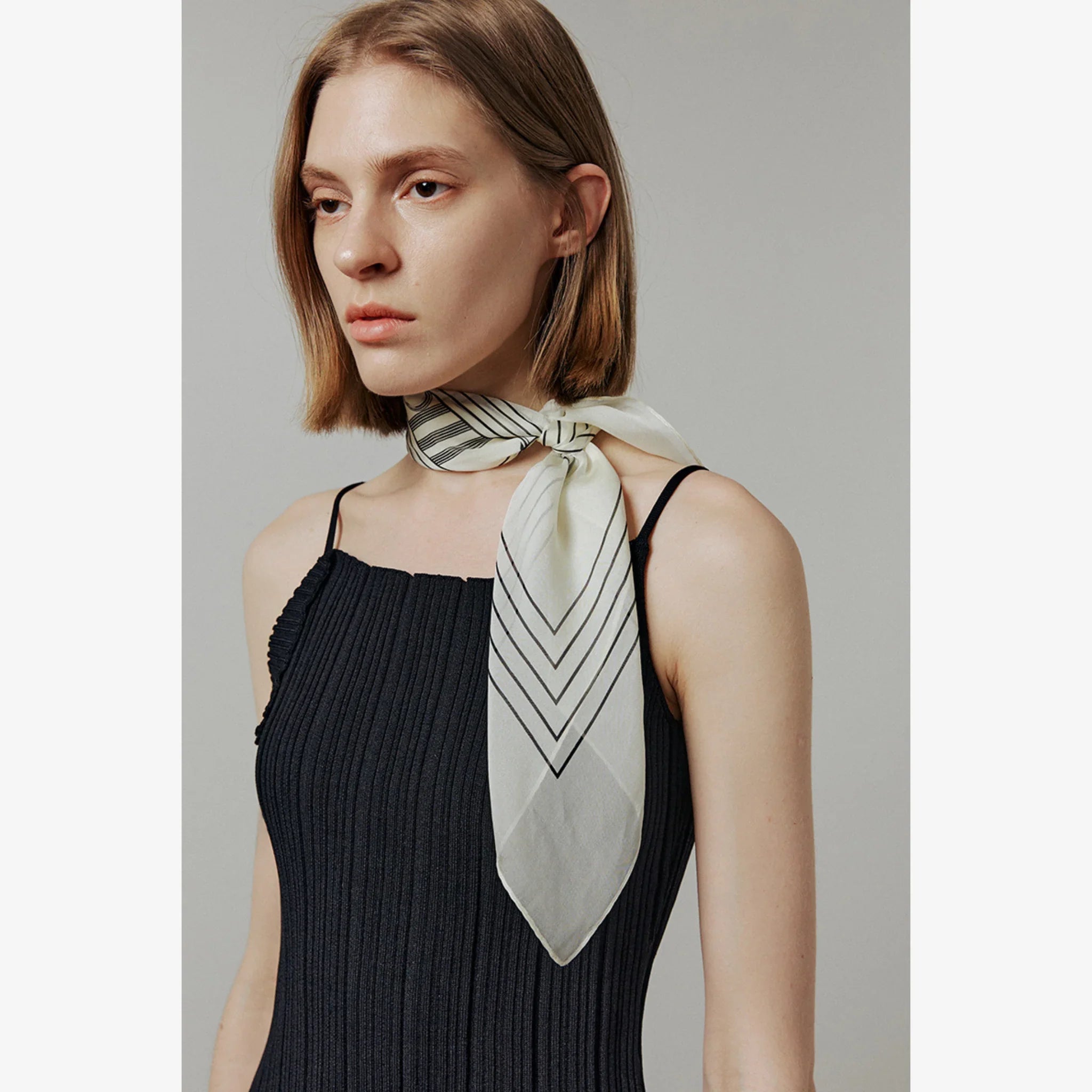 ARTID SILK LOGO SQUARE SCARF-7