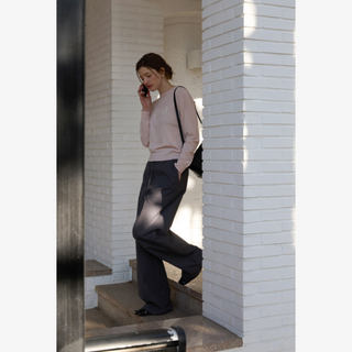 LIGHT WOOL LOGO POINT KNIT