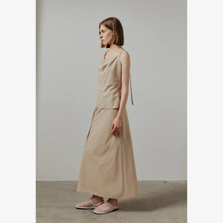 ARTID COWL NECK SLEEVELESS BLOUSE