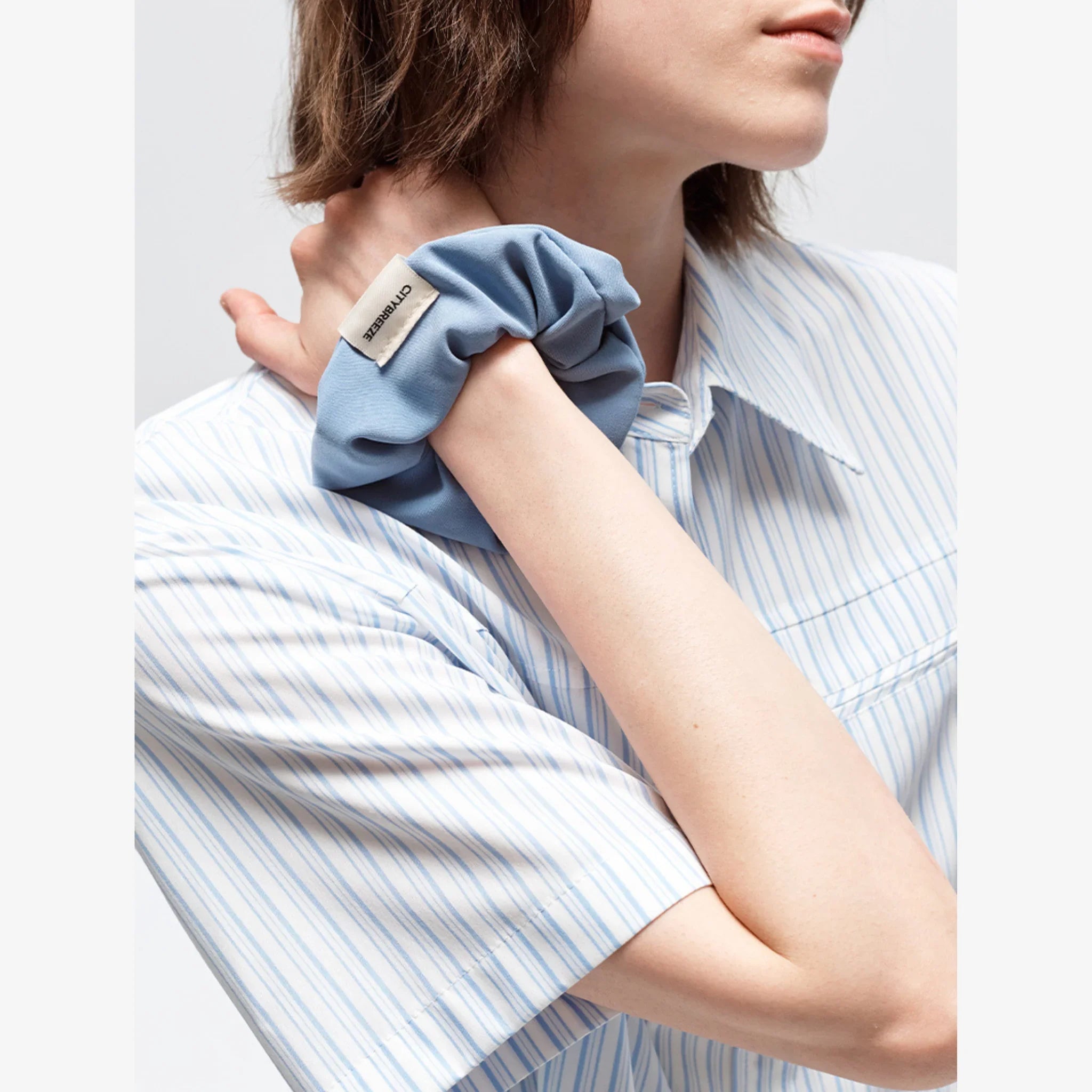 CITYBREEZE CITY SILKY SCRUNCHIE-4
