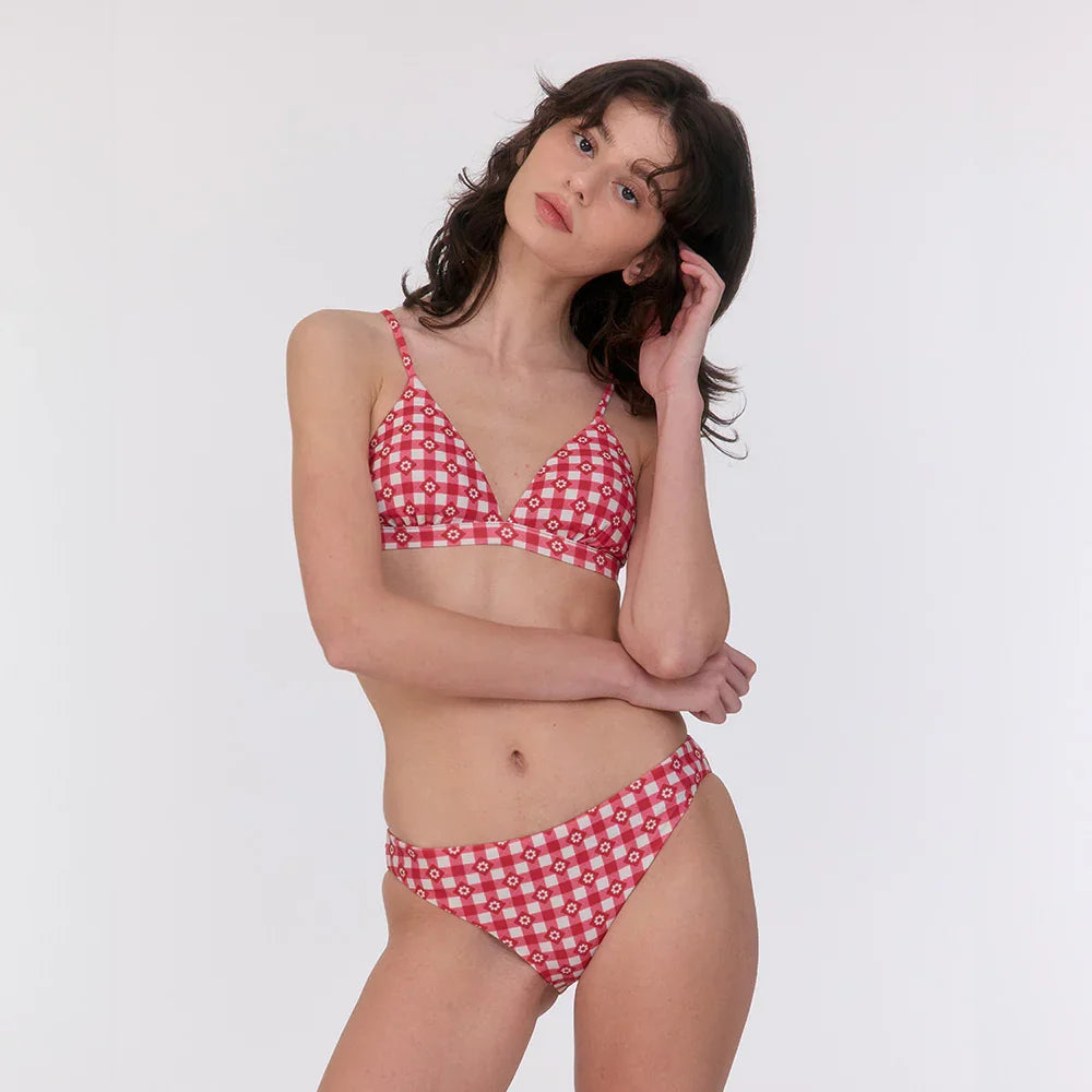 LOOPLOOP Triangle Reversible Bikini Top Gingham Cottage Red-3