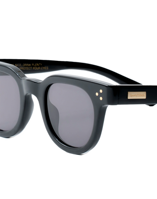 SPORTY & RICH Frame N.04 Sunglasses