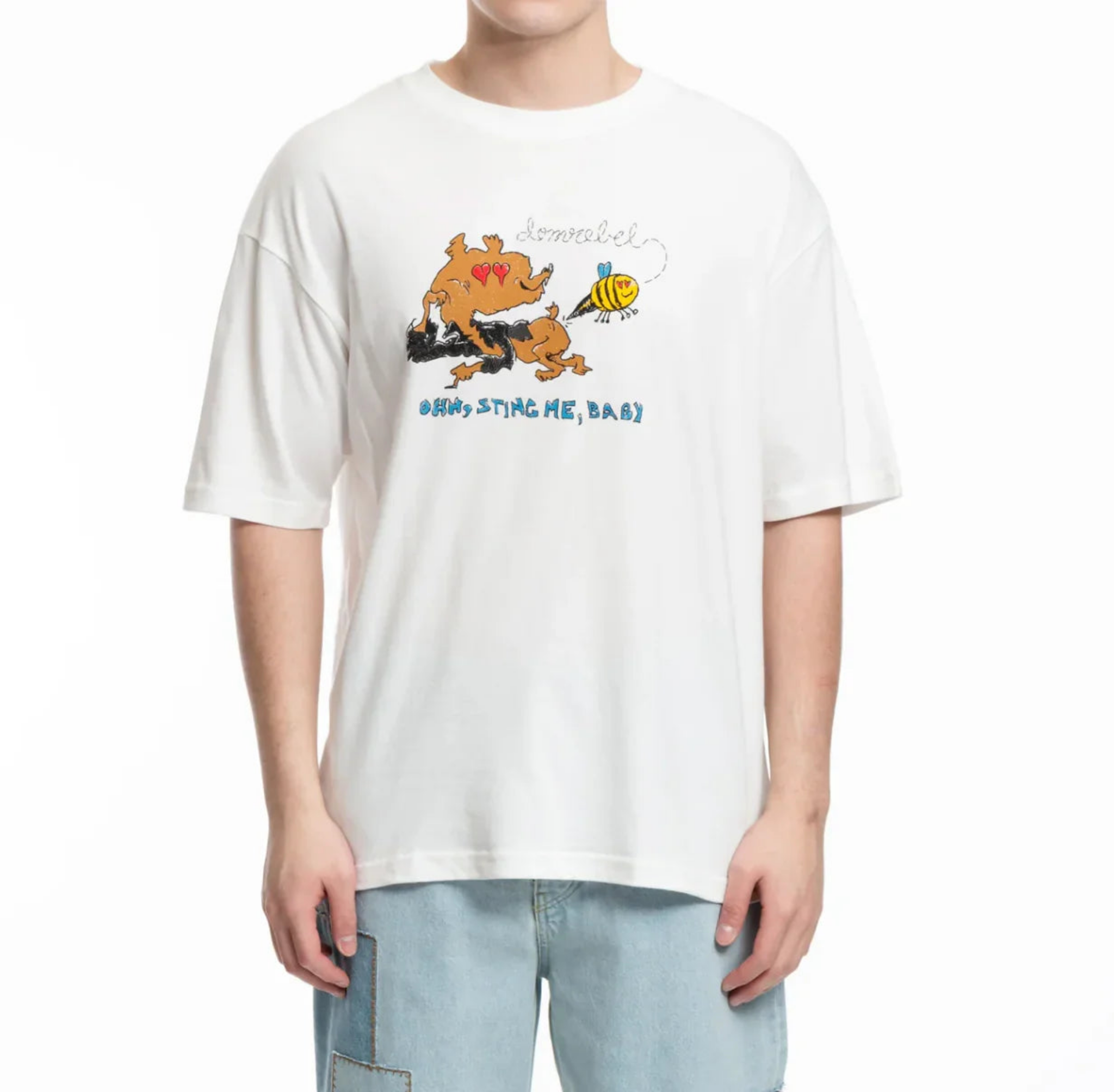 White oversized T-shirt with cartoon dog and bee graphic and text Ohh, sting me, baby