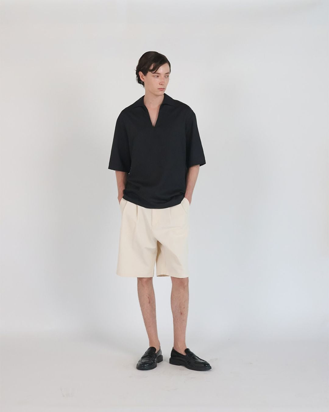 Theballon V-Neck Collar Half Shirt-4