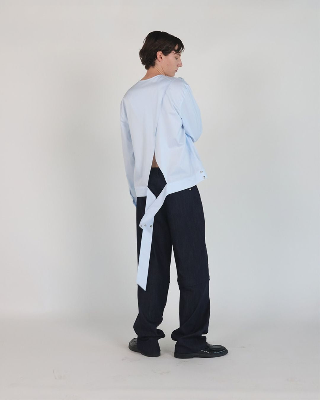 Theballon Men's Open-Back Shirt