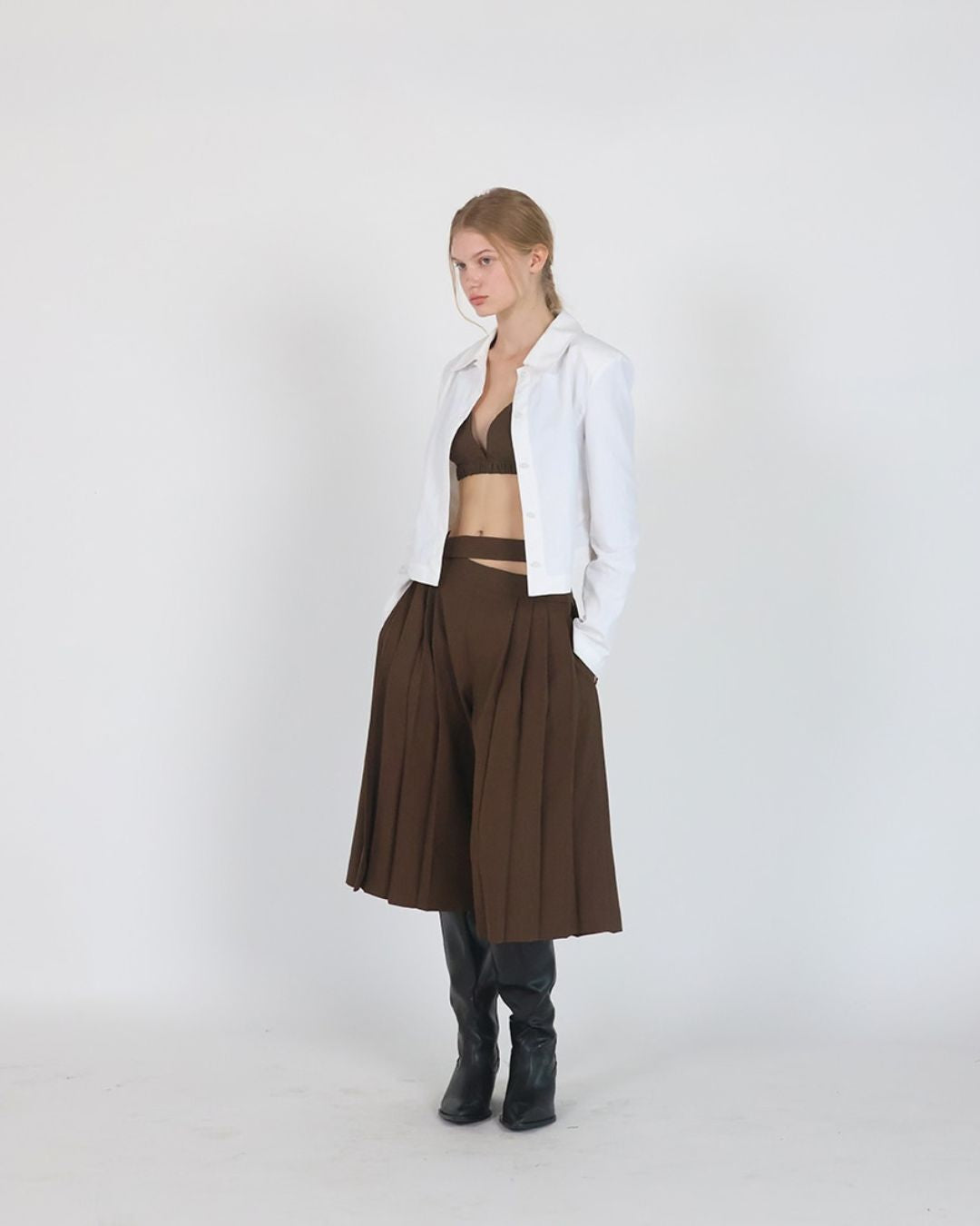 Theballon Side Pleated Half Pants-5